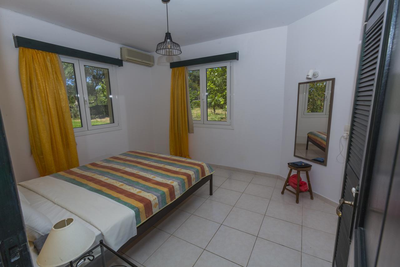 Sandy Beach Villas And Apartments Svoronata Bagian luar foto
