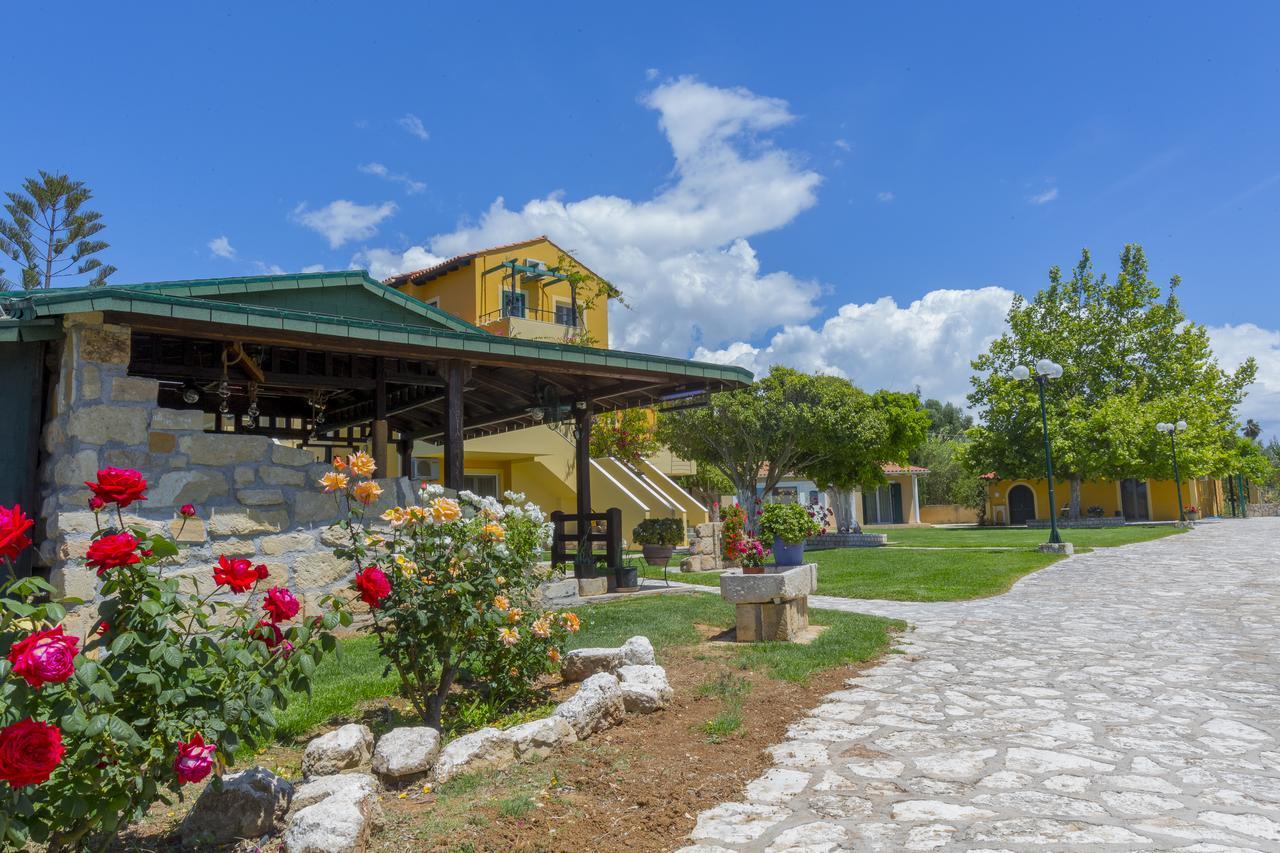 Sandy Beach Villas And Apartments Svoronata Bagian luar foto